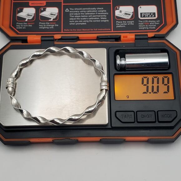 Dyadema 925 Sterling Silver Bangle Bracelet Hinged 6.75” Spiral Twist Oval Italy - Picture 7 of 7